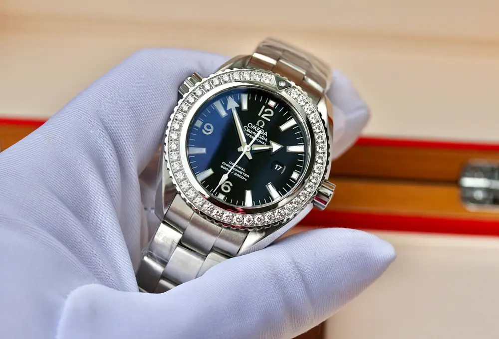 Đồng Hồ Omega Seamaster Planet Ocean Co-Axial 232.15.38.20.01.001 (23215382001001) Đồng Hồ Omega Seamaster Planet Ocean Co-Axial 232.15.38.20.01.001 (23215382001001) - Ảnh 3