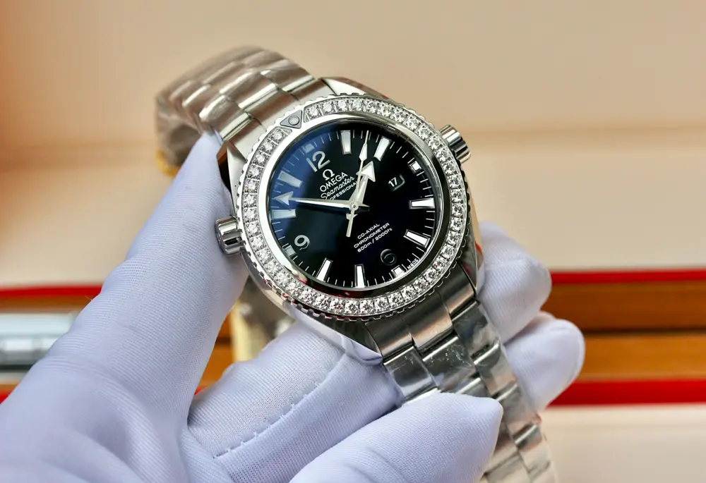 Đồng Hồ Omega Seamaster Planet Ocean Co-Axial 232.15.38.20.01.001 (23215382001001) Đồng Hồ Omega Seamaster Planet Ocean Co-Axial 232.15.38.20.01.001 (23215382001001) - Ảnh 2