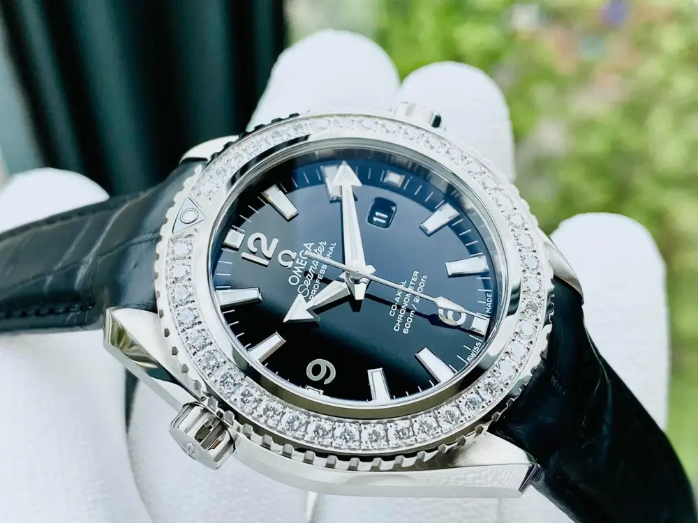 Đồng Hồ Omega Seamaster Planet Ocean Co-Axial 232.18.38.20.01.001 (23218382001001) Đồng Hồ Omega Seamaster Planet Ocean Co-Axial 232.18.38.20.01.001 (23218382001001) - Ảnh 3