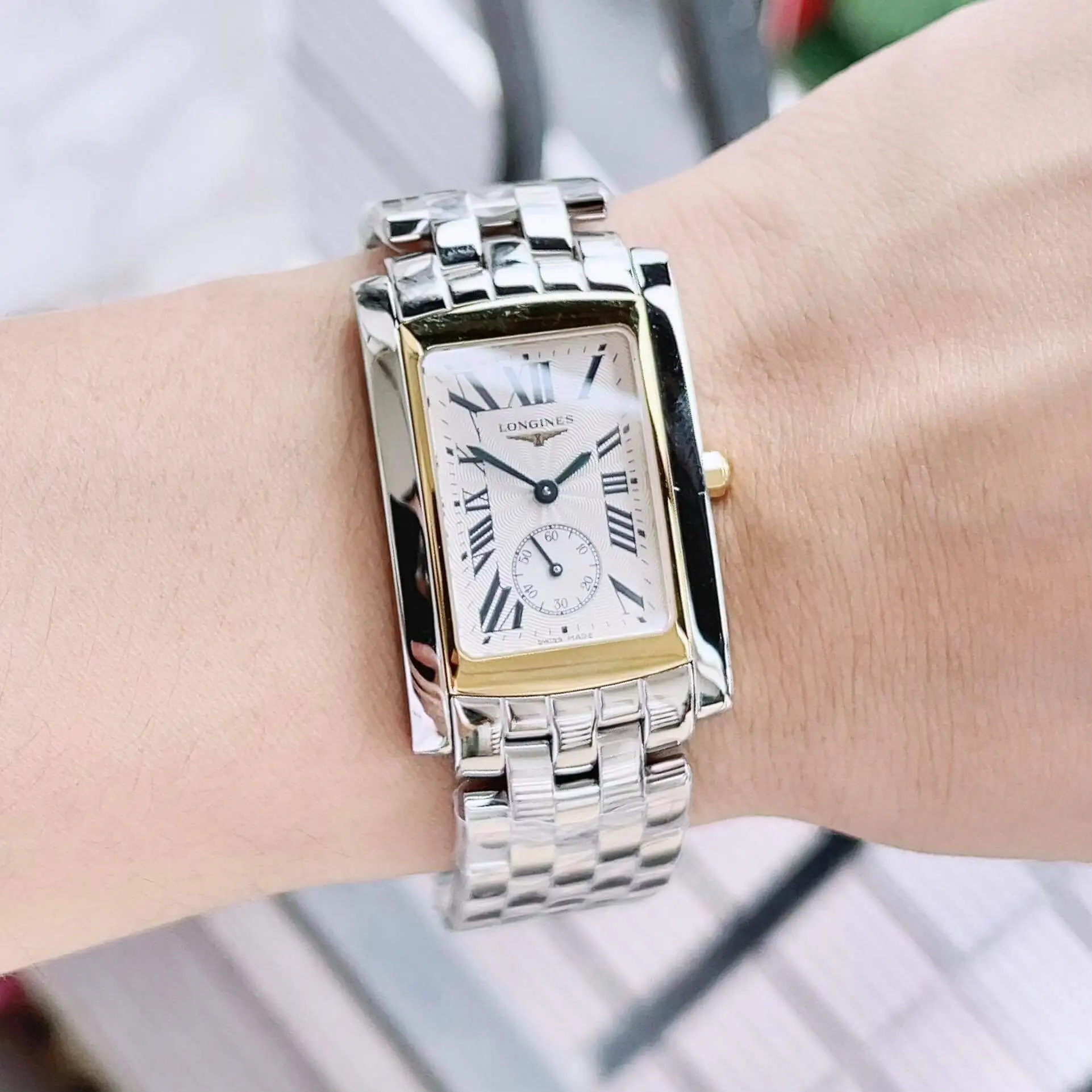 Đồng Hồ Longines Dolce Vita L5.655.5.70.6 (L56555706) Longines Dolce Vita L5.655.5.70.6 (L56555706)