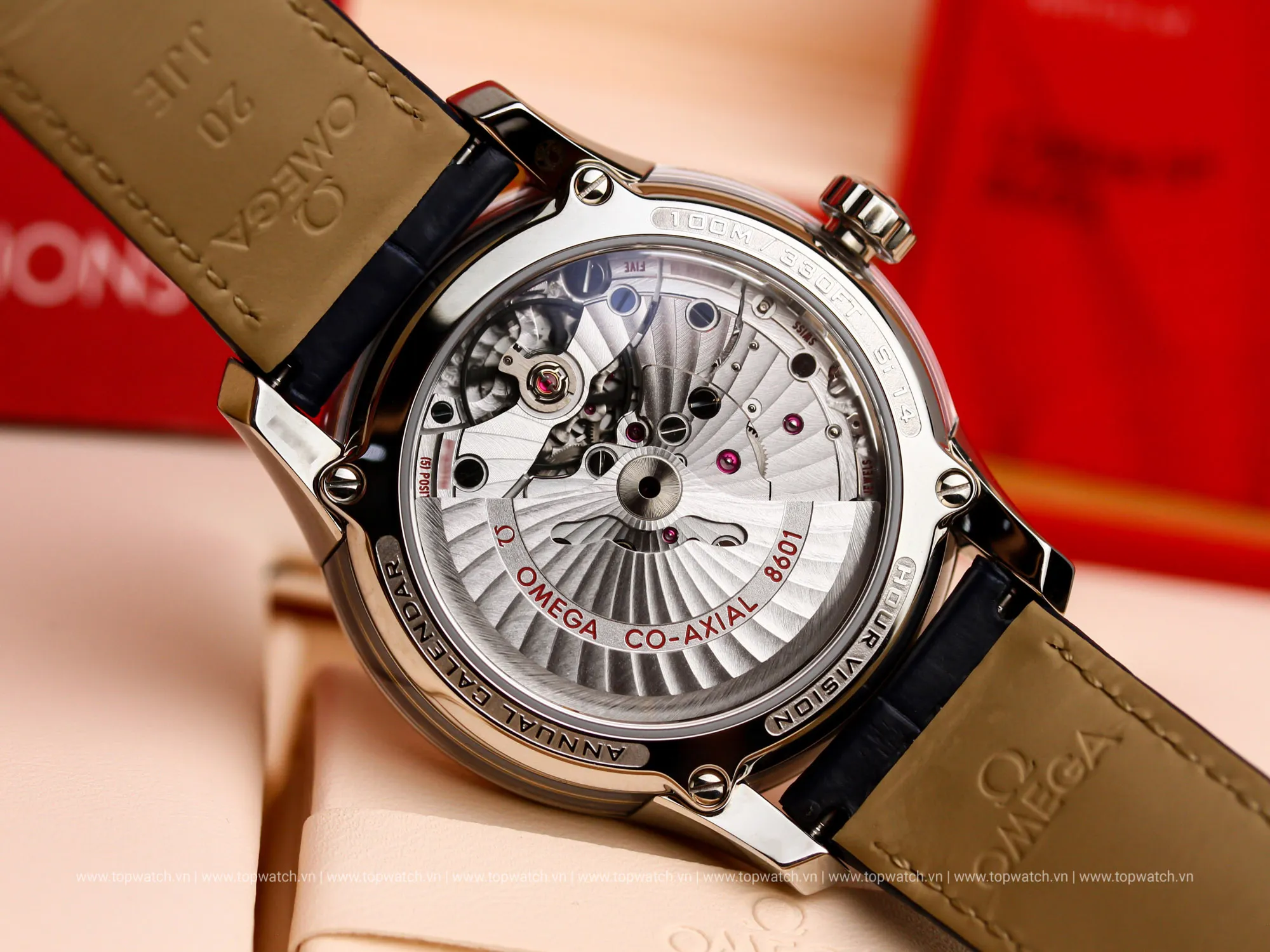 Đồng Hồ Omega De Ville Hour Vision Annual Calendar 431.33.41.22.03.001 (43133412203001) Đồng Hồ Omega De Ville Hour Vision Annual Calendar 431.33.41.22.03.001 (43133412203001) - Ảnh 12