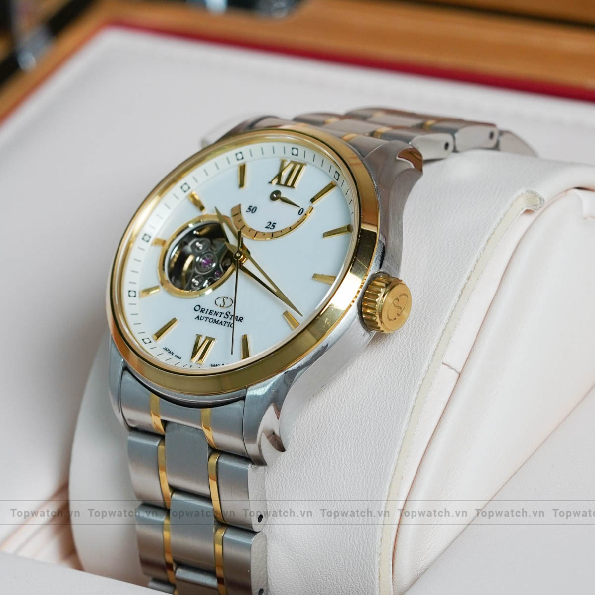 Đồng hồ Orient Star Semi Skeleton RE-AT0004S00B Đồng hồ Orient Star Semi Skeleton RE-AT0004S00B - Ảnh 4