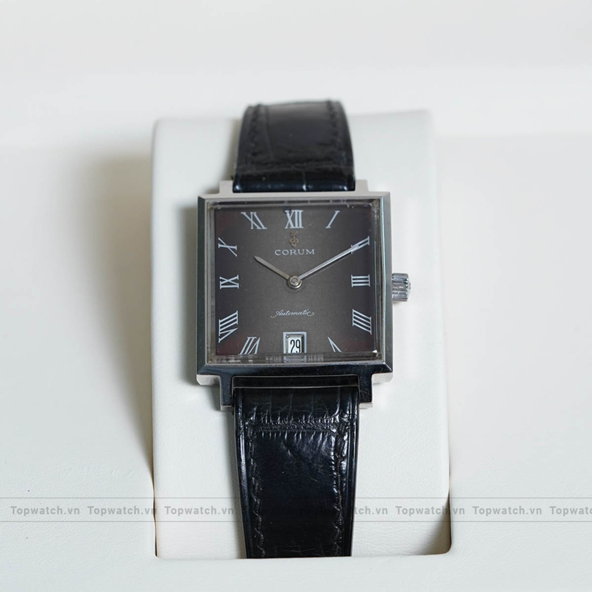 Đồng hồ Corum Admirals Cup Automatic Square Ref. 171035/6-74 Đồng hồ Corum Admirals Cup Automatic Square Ref. 171035/6-74 - Ảnh 2