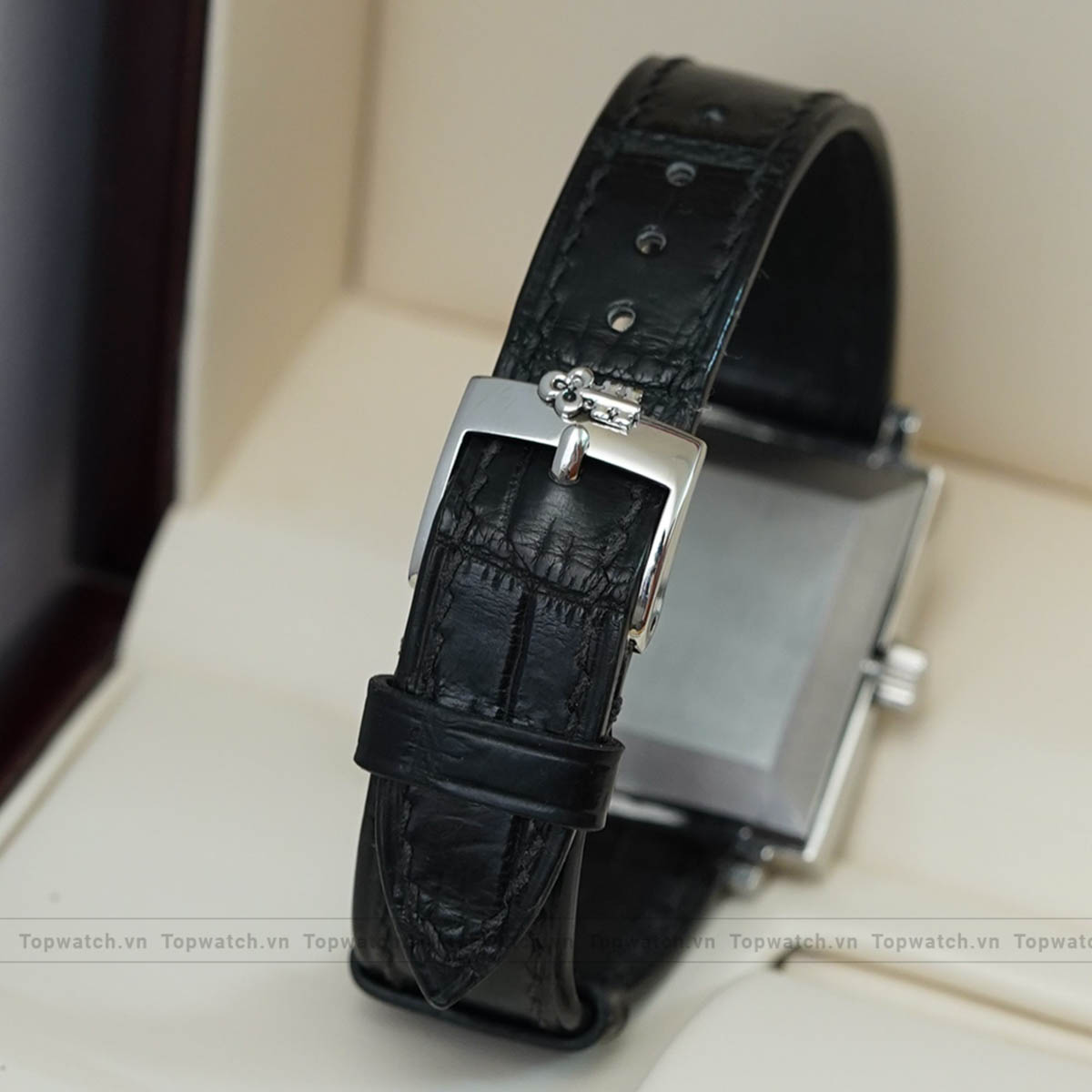 Đồng hồ Corum Admirals Cup Automatic Square Ref. 171035/6-74 Đồng hồ Corum Admirals Cup Automatic Square Ref. 171035/6-74 - Ảnh 7