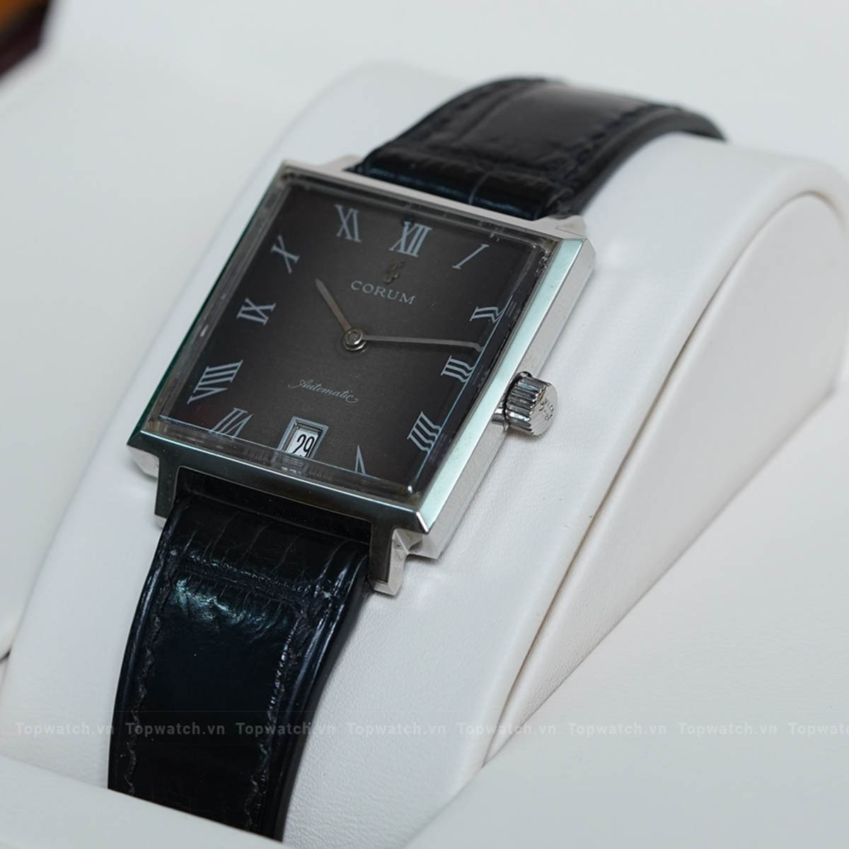 Đồng hồ Corum Admirals Cup Automatic Square Ref. 171035/6-74 Đồng hồ Corum Admirals Cup Automatic Square Ref. 171035/6-74 - Ảnh 4