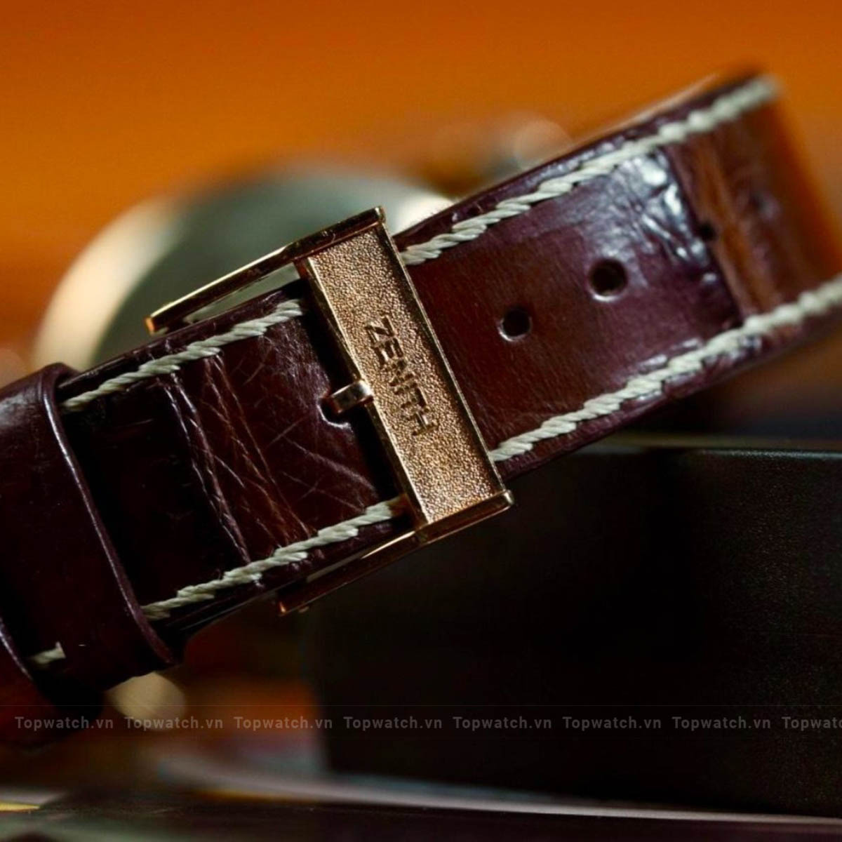 Đồng hồ Zenith vintage Bumper Cal 133.8 vàng khối 9k Đồng hồ Zenith vintage Bumper Cal 133.8 vàng khối 9k - Ảnh 5