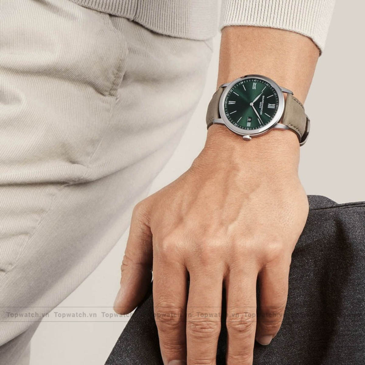 Baume & Mercier Classima 10607 Watch 42mm Baume & Mercier Classima 10607 Watch 42mm - Ảnh 2