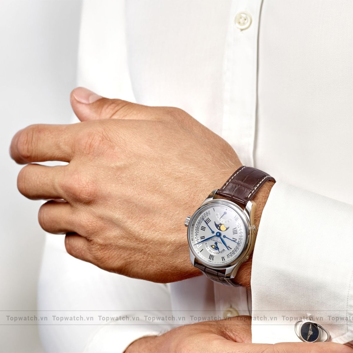 Longines Master L2.739.4.71.3 Moonphase 44mm Longines Master L2.739.4.71.3 Moonphase 44mm