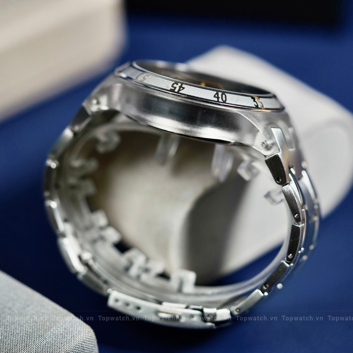 Đồng hồ Swatch Swiss automatic chronograph Đồng hồ Swatch Swiss automatic chronograph