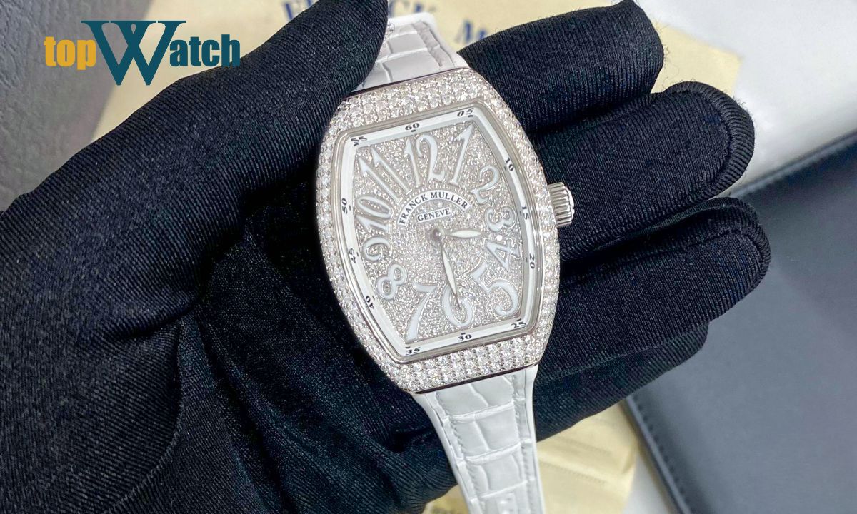 Đồng hồ Franck Muller của nước nào? Có đắt đỏ không? đồng hồ franck muller vanguard đính kim cương