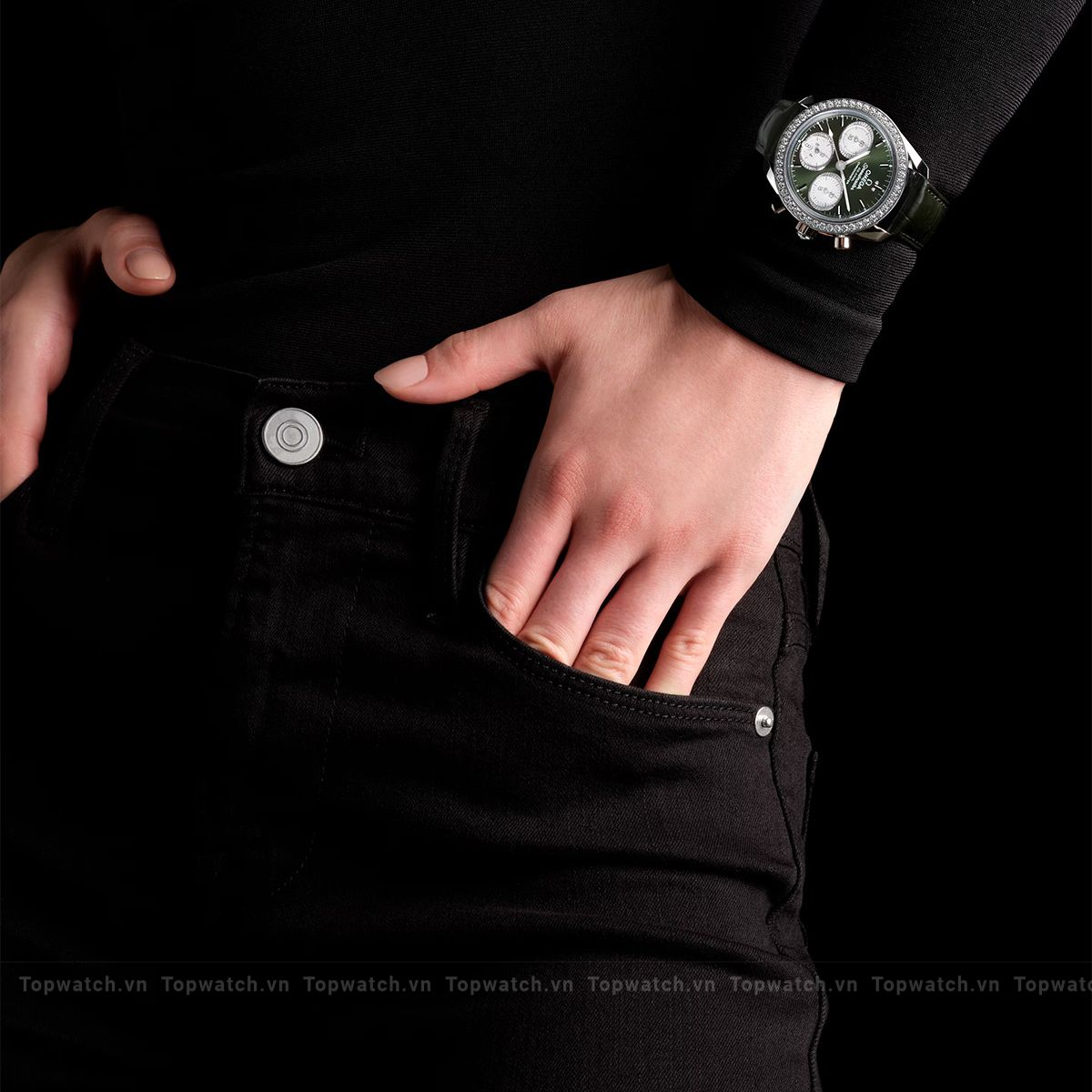 Omega Speedmaster Green - Tone Chronometer Watch 38mm Omega Speedmaster Green - Tone Chronometer Watch 38mm