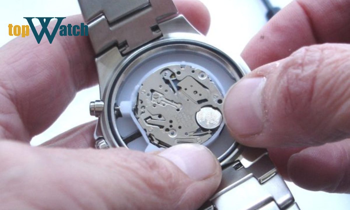 đồng hồ pin mới mua nhưng không chạy