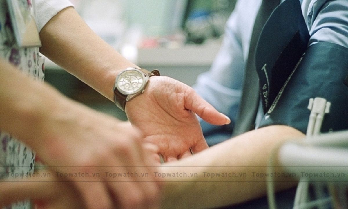 bảo vệ đồng hồ khỏi cọ xát
