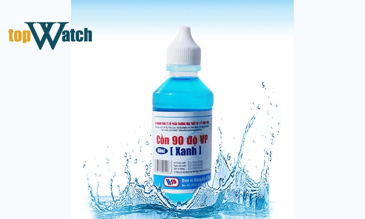 đánh bóng đồng hồ bằng cồn 90 độ