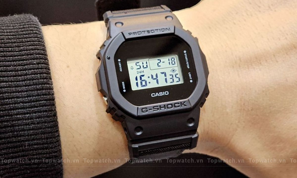Đồng hồ Casio G-Shock DW-5600UBB-1