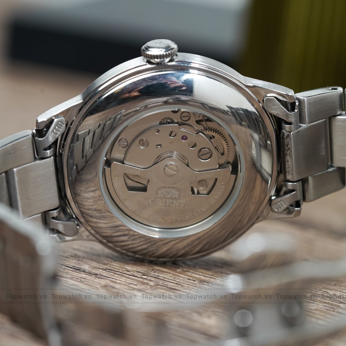 Đồng hồ Orient RA-AG0028L10B Đồng hồ Orient RA-AG0028L10B - Ảnh 4