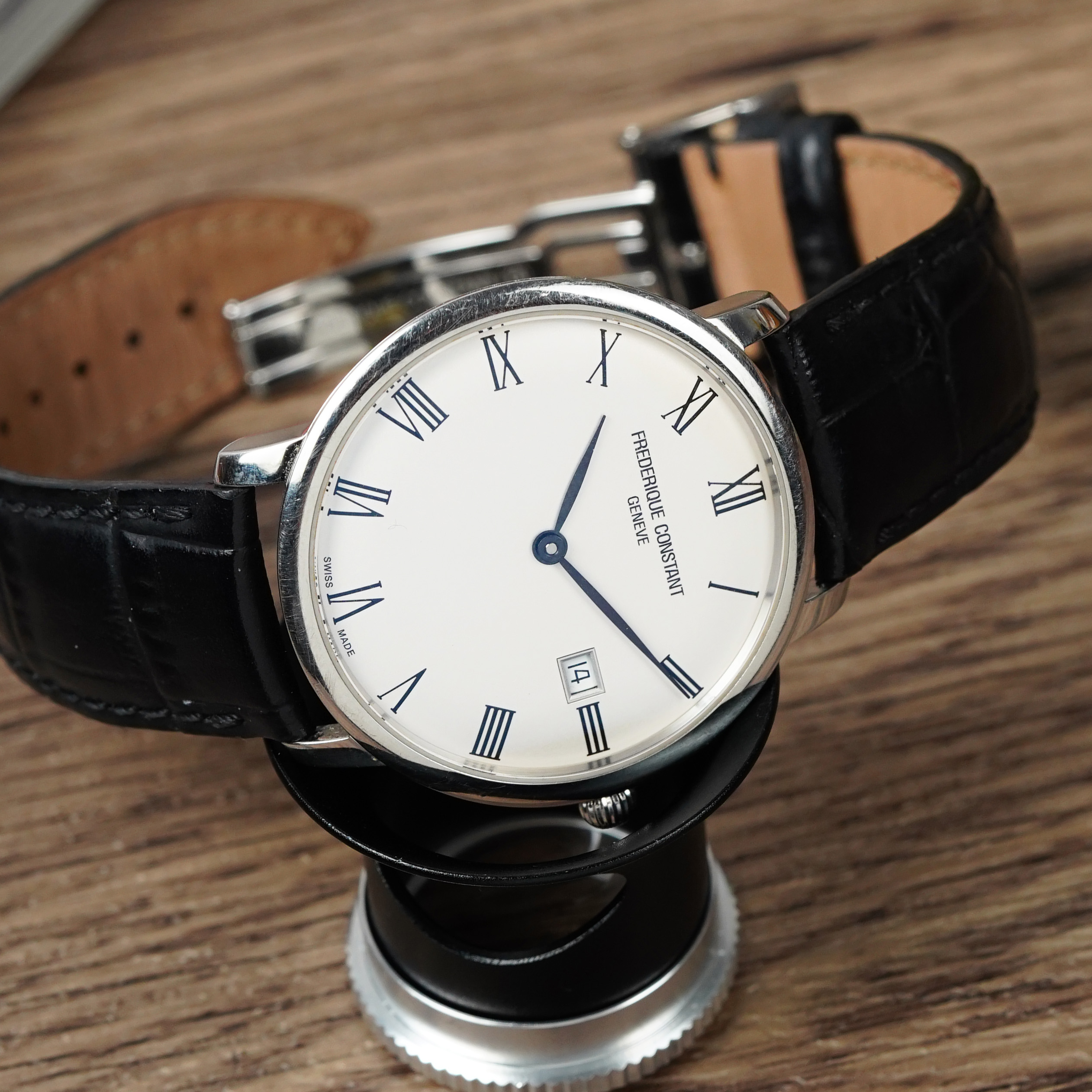 Đồng hồ Frederique Constant FC-306MR4S6 Đồng hồ Frederique Constant FC-306MR4S6 - Ảnh 6