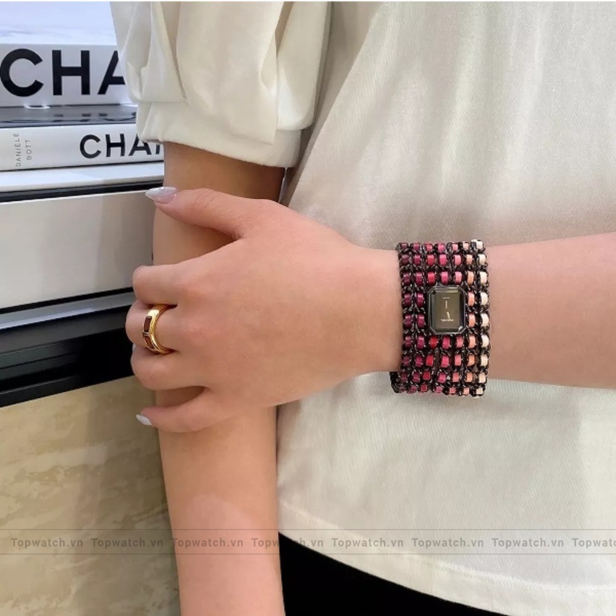 Chanel Premiere H10329 Cuff Blush Watch 19.7x15.2x7.5mm Chanel Premiere H10329 Cuff Blush Watch 19.7x15.2x7.5mm - Ảnh 3
