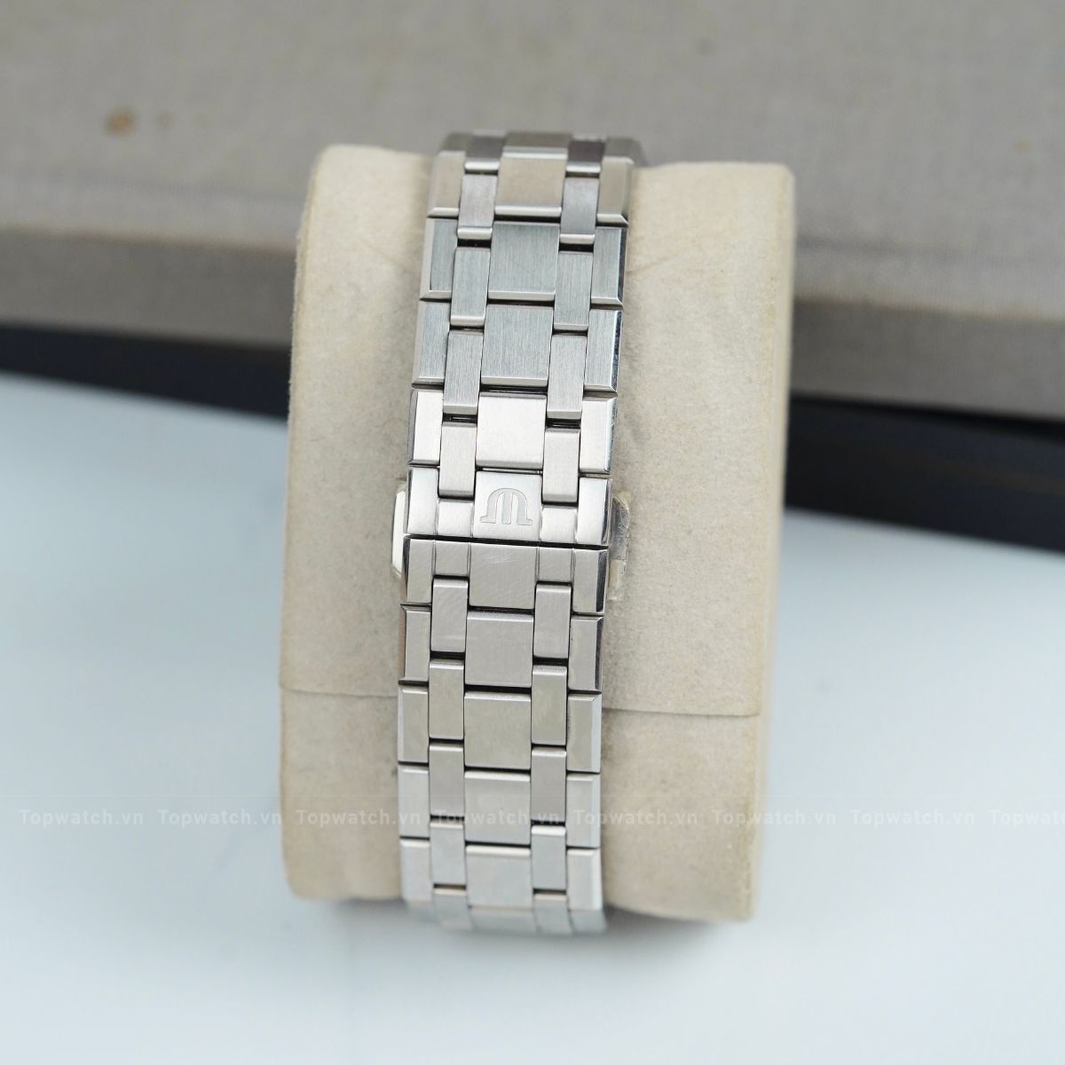 Đồng hồ Maurice Lacroix Aikon Quartz Colours Edition AI1108-SS002-431-1 Đồng hồ Maurice Lacroix Aikon Quartz Colours Edition AI1108-SS002-431-1 - Ảnh 5