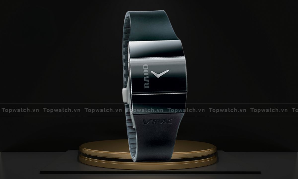 Đồng hồ "quái kiệt" Rado V10K