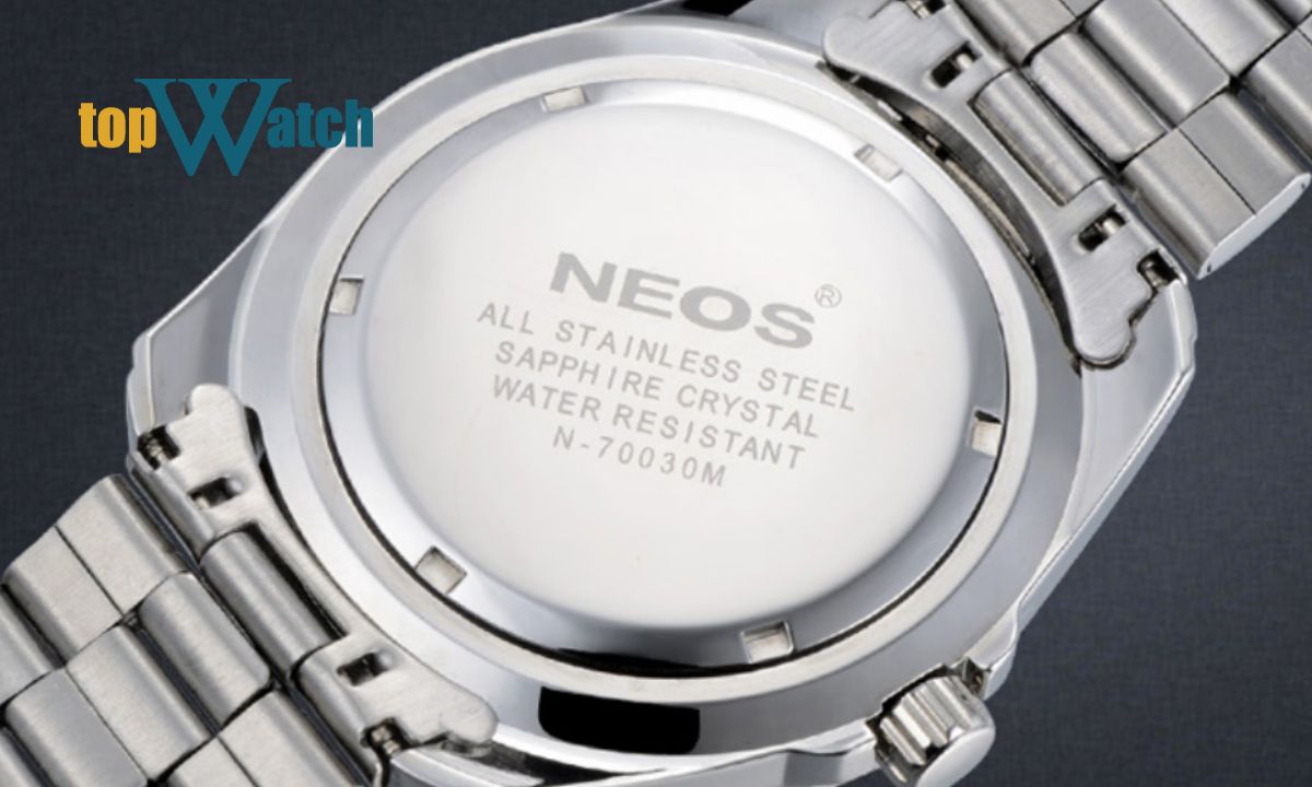 Đồng hồ Neos của nước nào? Có tốt không? Một số thông tin được in trên mặt lưng đồng hồ Neos