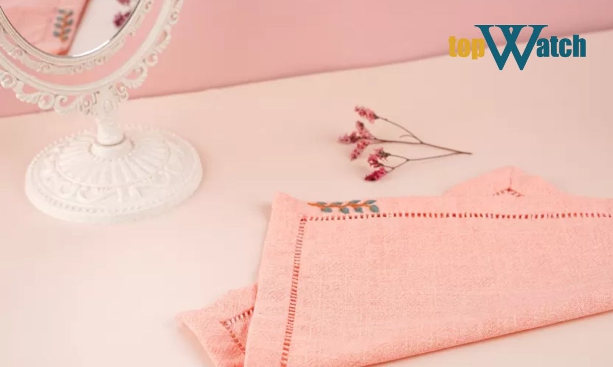 Khăn tay gắn liền với ý nghĩa buồn