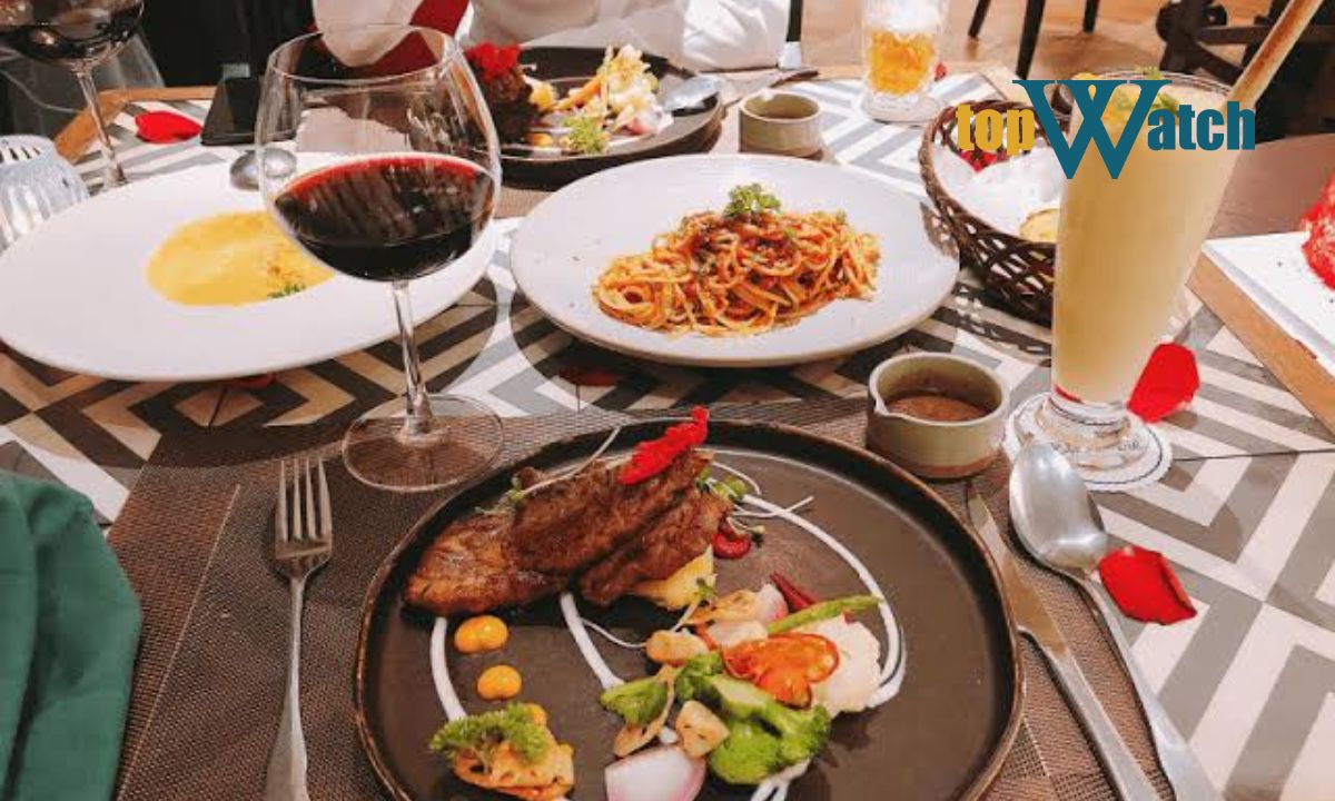 20+ ý tưởng quà Valentine cho vợ yêu thật lãng mạn, ý nghĩa và tinh tế Một buổi ăn lãng man cùng nhau