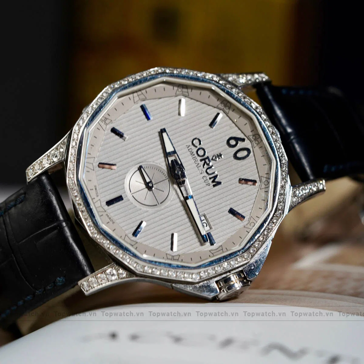 Đồng hồ Corum Admiral's Cup Men's Automatic Dress Đồng hồ Corum Admiral's Cup Men's Automatic Dress