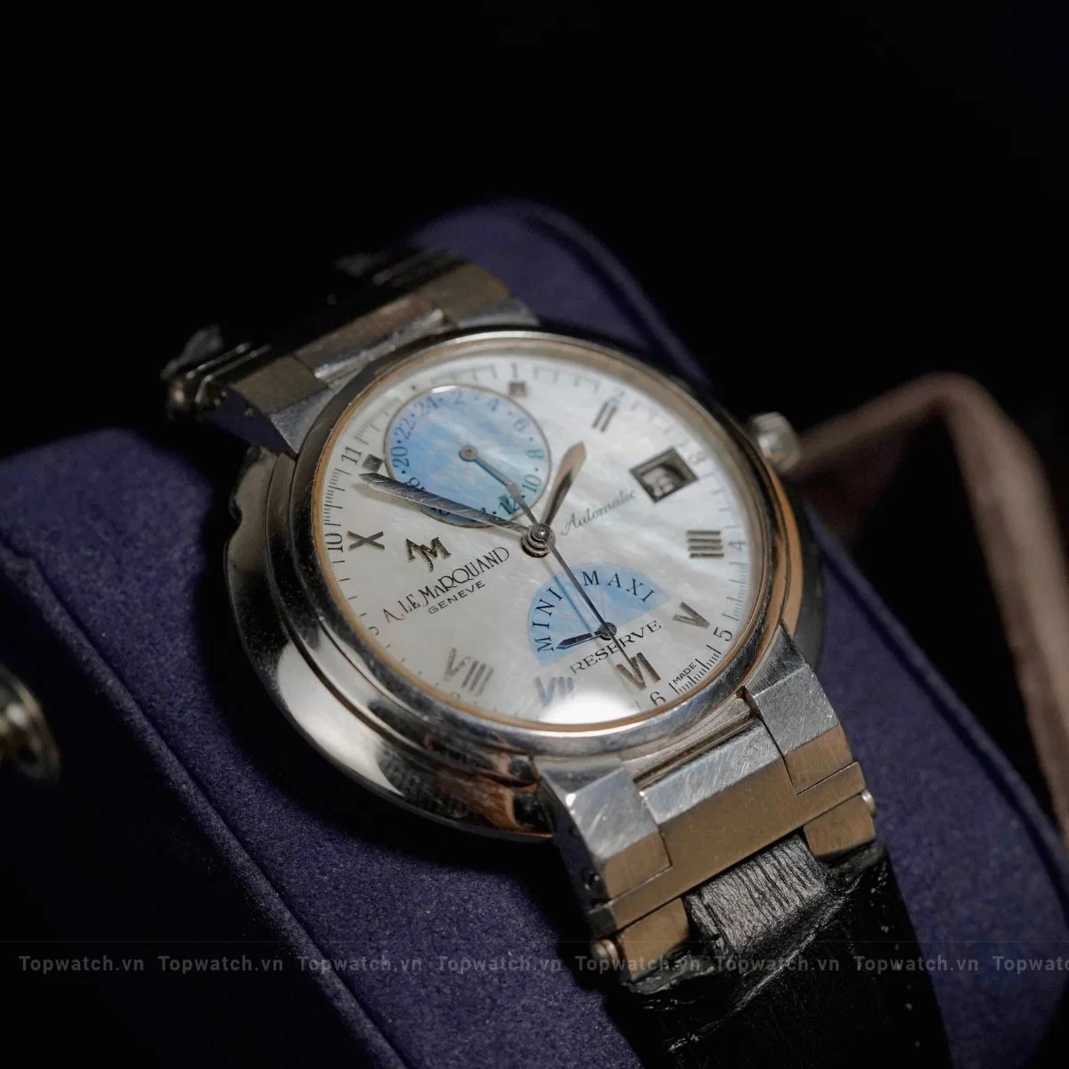 Đồng hồ A Le Marquand Diamond Power Reserve GMT Automatic Đồng hồ A Le Marquand Diamond Power Reserve GMT Automatic