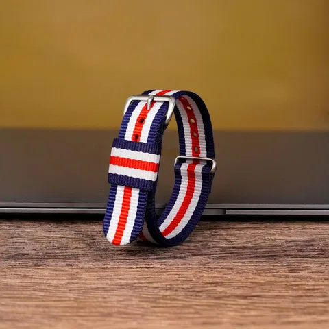 Dây vải NATO Nylon cao cấp màu xanh dương sọc trắng đỏ